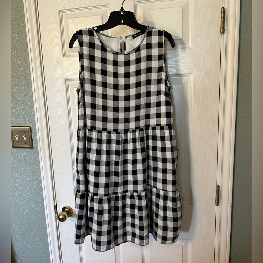Black and White Checkered Sleeveless Dress size L